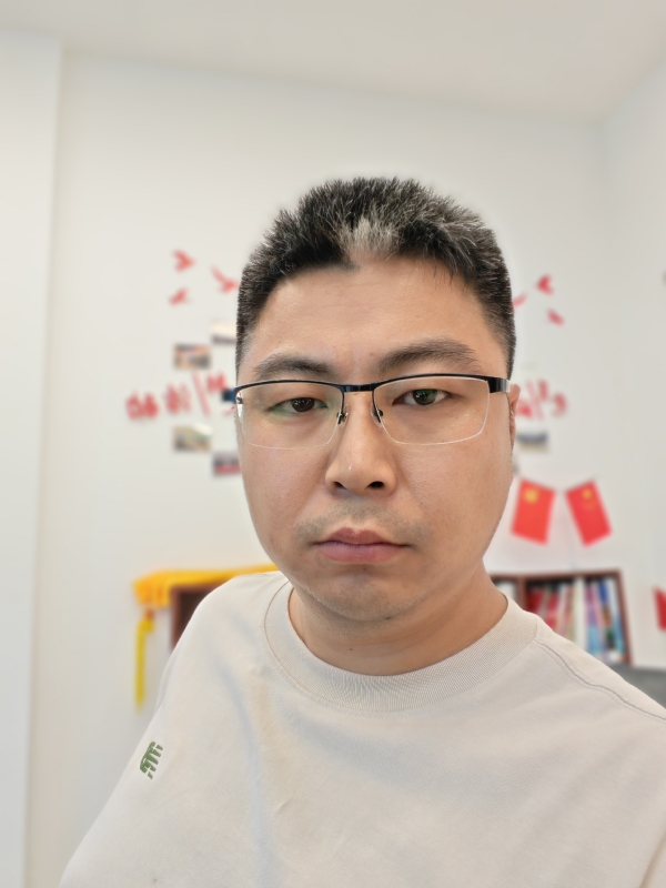 苦海寻舟的第一张照片--闽南相亲网