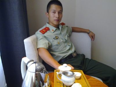中国武警的第一张照片--闽南相亲网